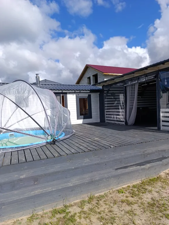 Дом у горячего источника