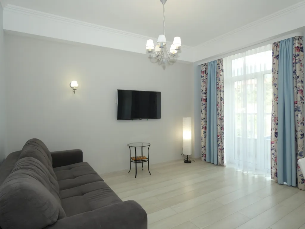 Апартаменты шато лувр в гурзуфе - лучший жк в Крыму