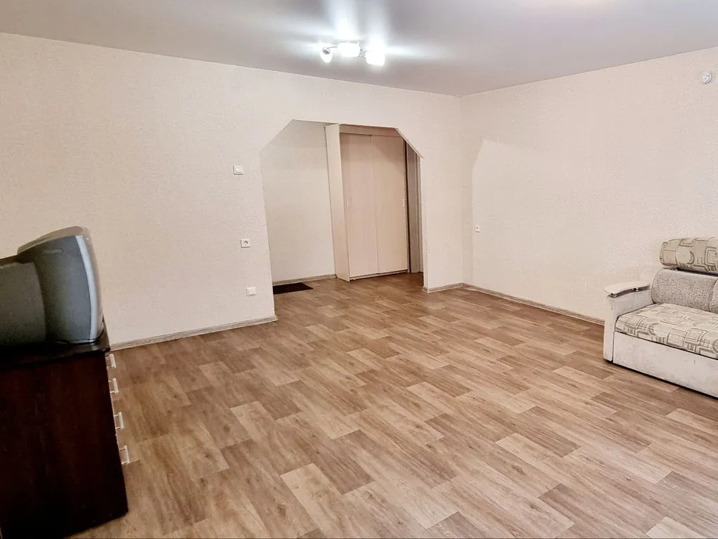 2-комнатная квартира на 1 этаже в эко-районе