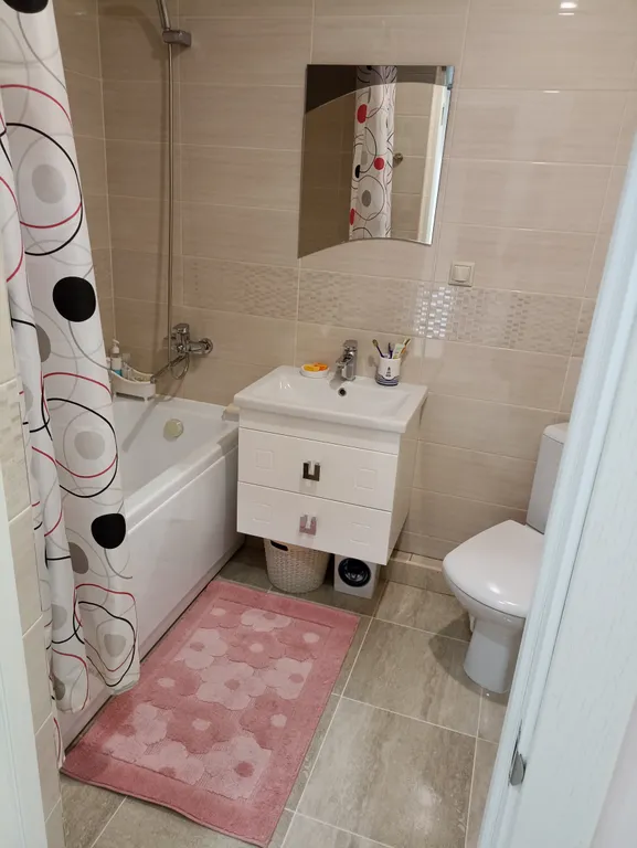 Уютная квартира в центре города, с видом на море