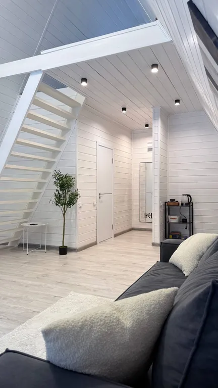 Уютный дом с видом на сосновый лес