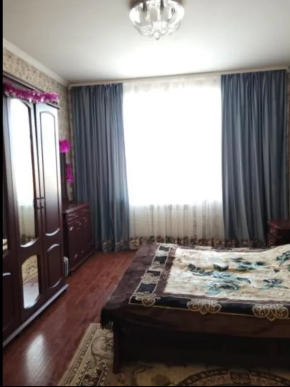 Уютный новый светлый дом с видом на горы