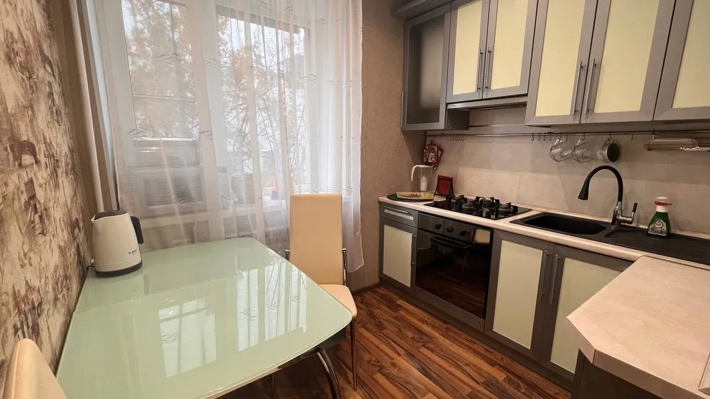 2-комнатная квартира в центре города — аренда посуточно в Кировск (Ленинградская область)