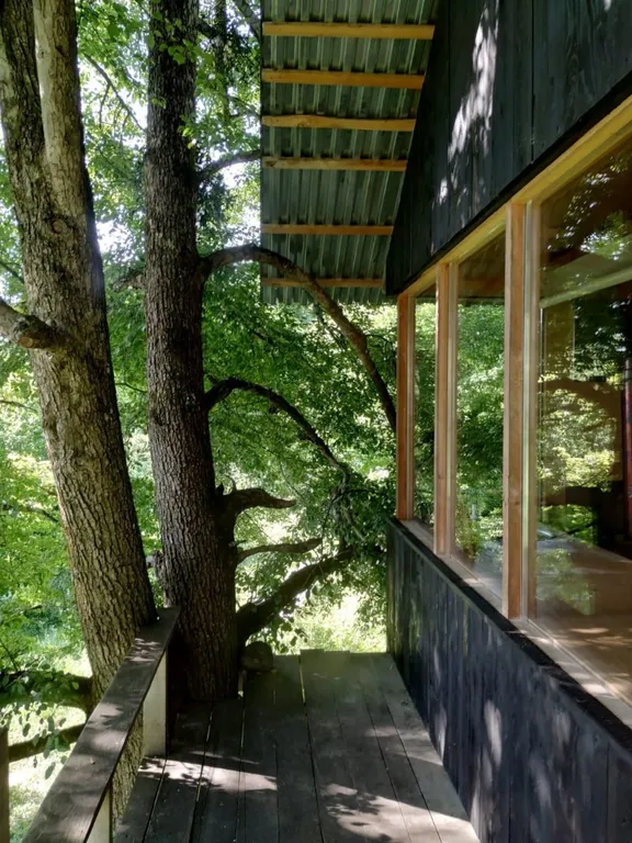 Дом на сваях