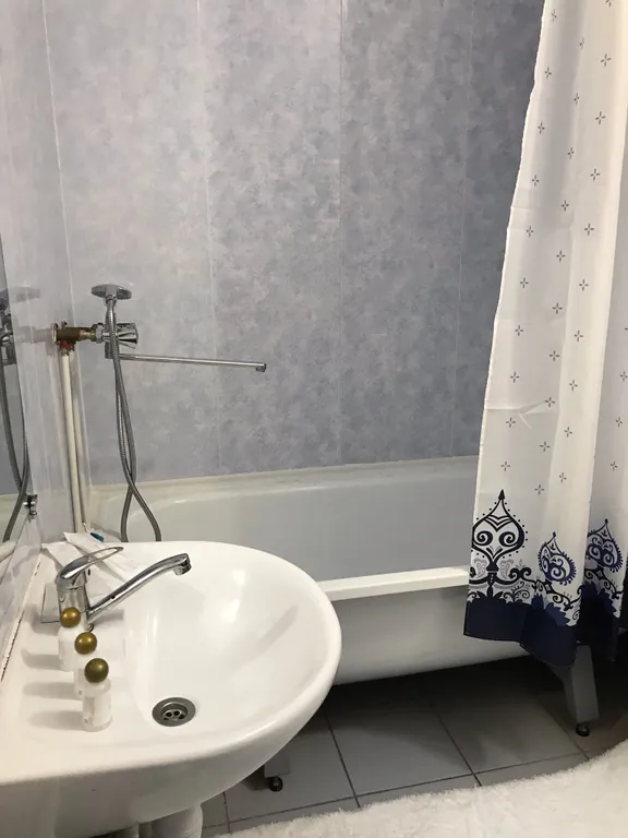 Квартира Уютная квартира, напротив ТЦ Планета — Красноярск