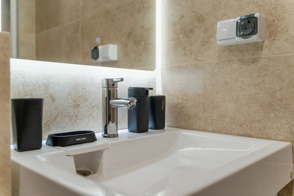 Квартира Квартира Новая студия с видом на реку Фонтанку и всем необходимым для комфорта! — Санкт-Петербург