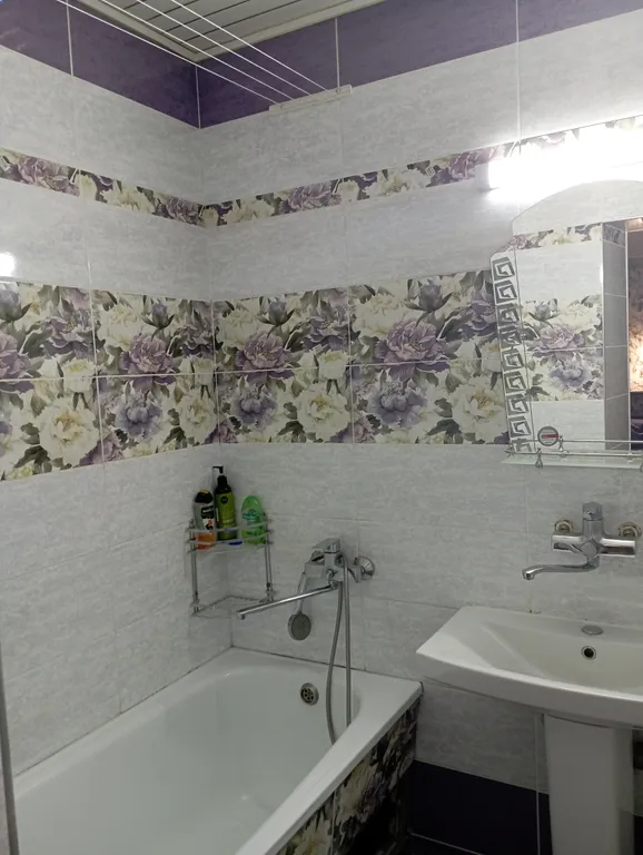 Отдельная квартира в частном доме с садом