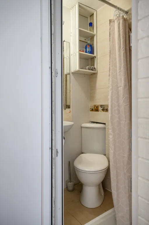 Светлая студия, рядом пляжи и парк Дубки