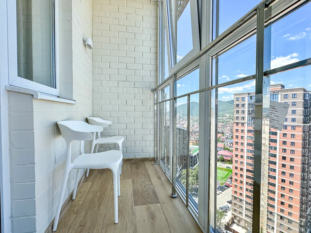 Шикарная квартира с видом на море и горы