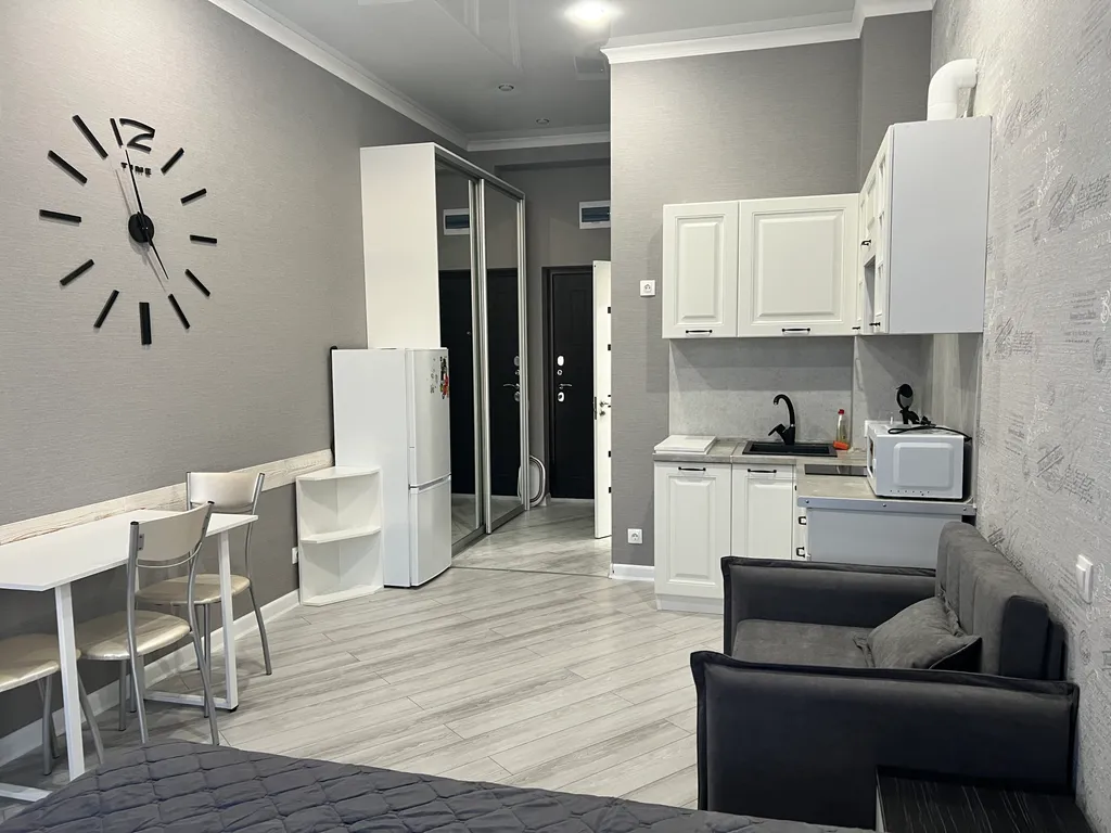 Квартира Квартира Светлая студия с видом на море — Сириус