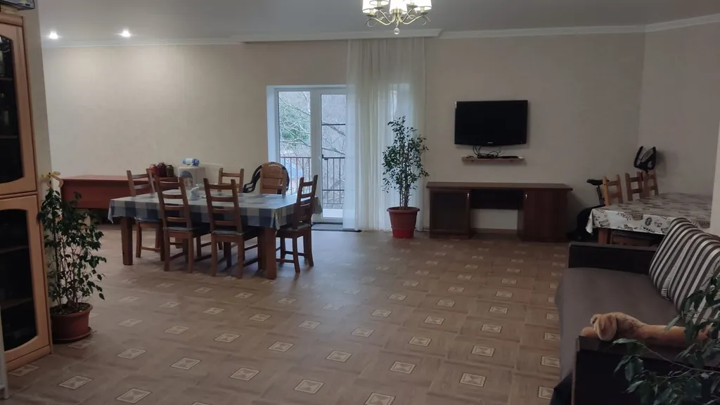 Уютный дом в лесной зоне в трёх километрах от моря