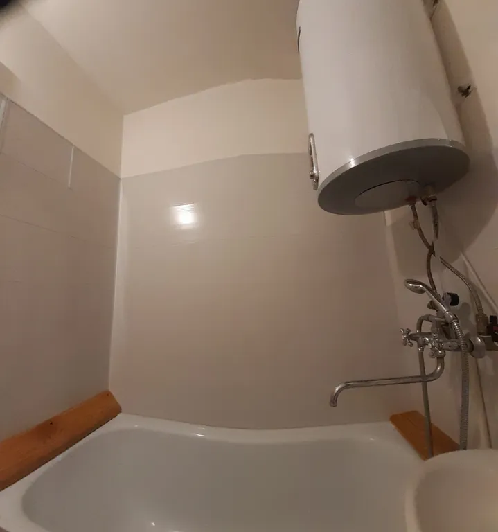 Отличная студия с видом на море, в центре