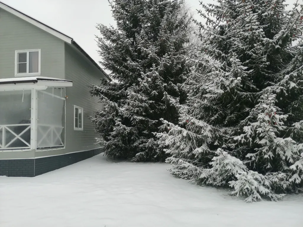 Коттедж Уютный дом с верандой и баней — Марьино