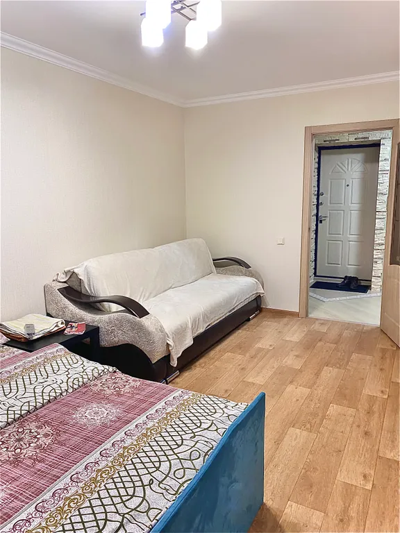 Квартира рядом С МНТК