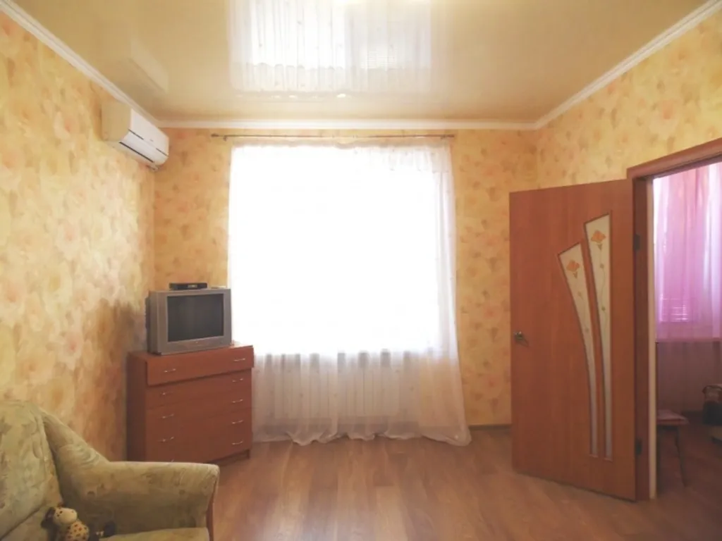 2-комнатная Квартира — аренда посуточно в Феодосия