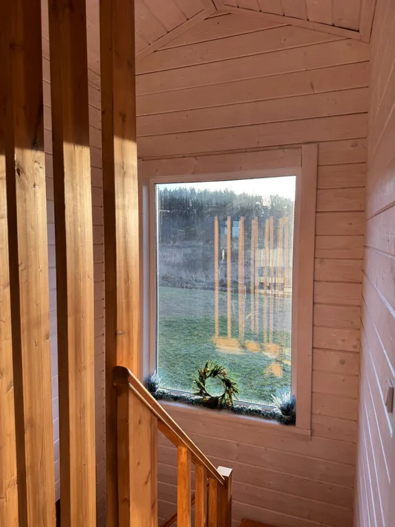 Большой дом с видом на озеро, 3 спальнями, сауной и настольным футболом