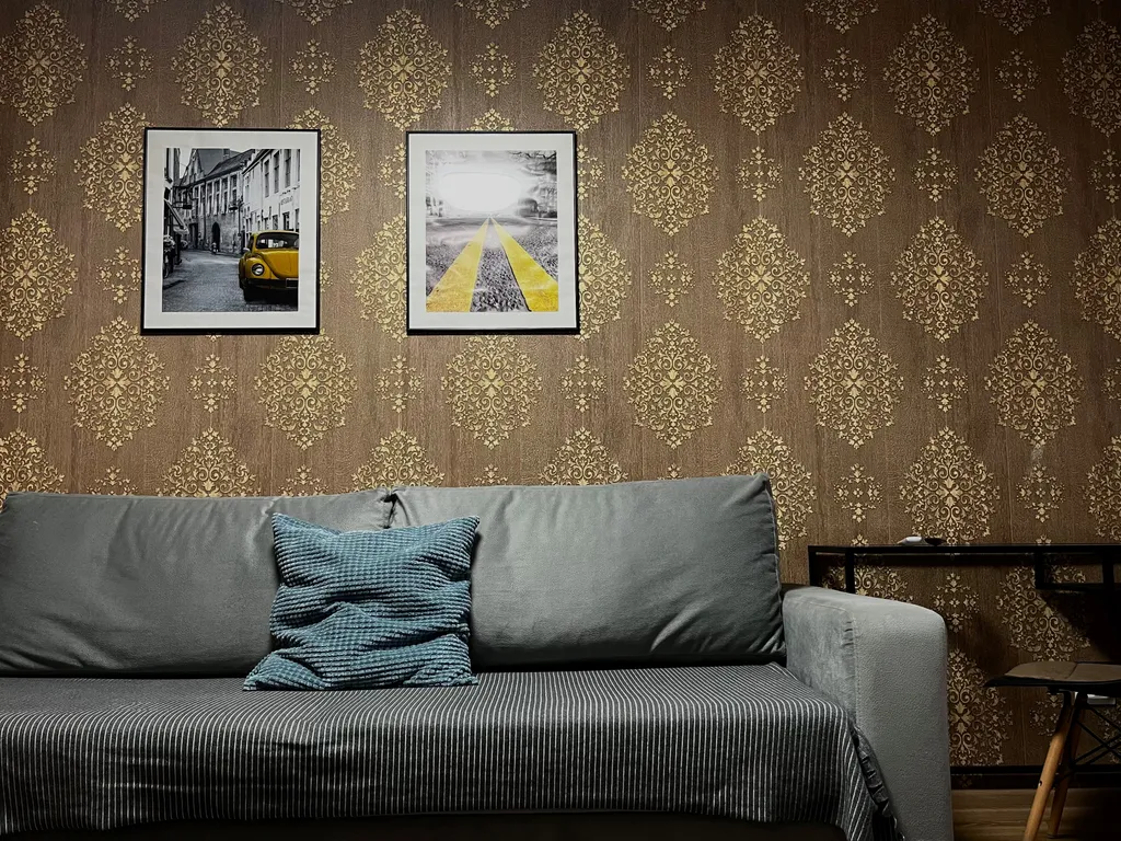 2-комнатная квартира с евроремонтом возле ГЛЦ Мраткино