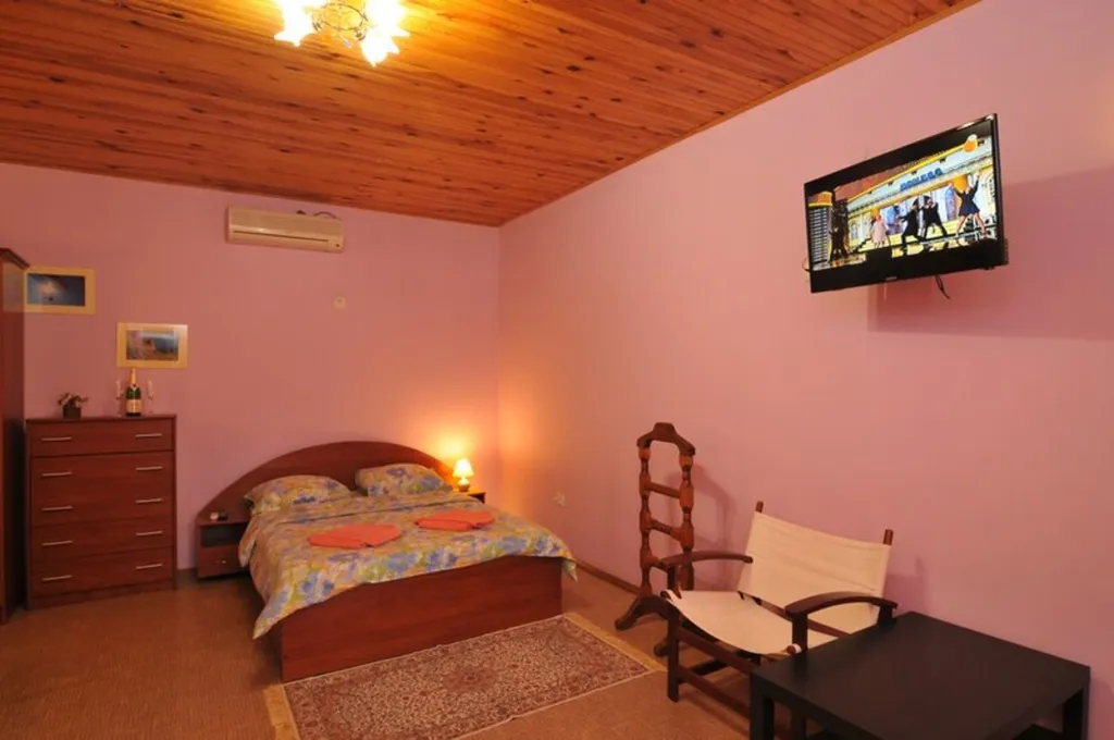 Квартира Уютный, душевный гостевой дом — аренда посуточно в Коктебель