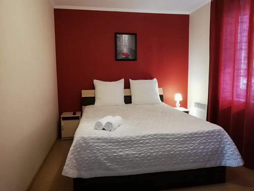 Мини отель, №10