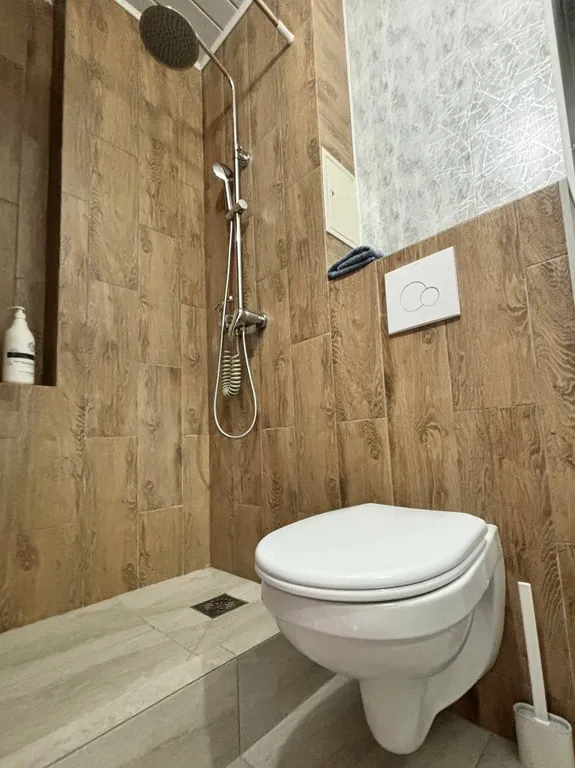 Студия рядом с авторынком