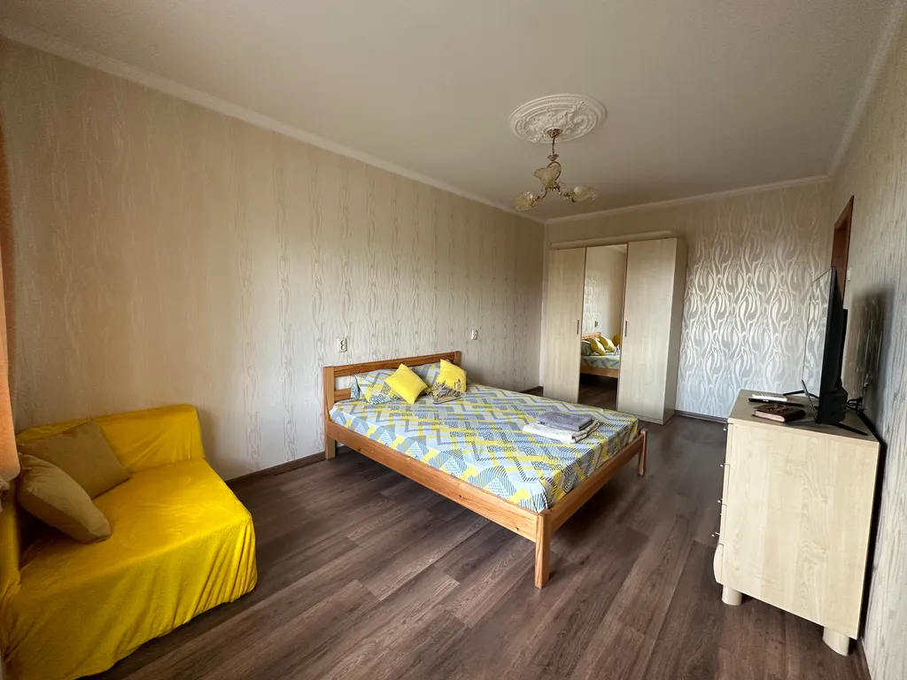 Квартира Апартаменты возле ГБУЗ Городской Клинической больницы №7 — аренда посуточно в Симферополь