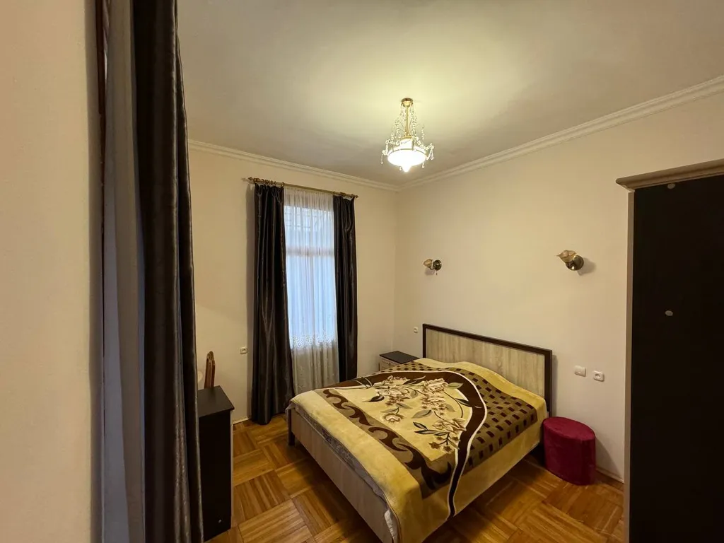 Коттедж Уютный второй этаж дома с отдельным входом и территорией во дворе — Сухум