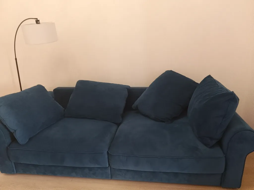 2-х комнатная квартира в центре Сухума