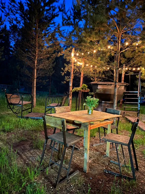 Дом лесника с видом на горы