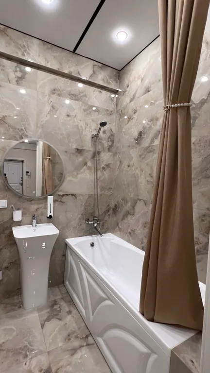 Красивая уютная квартира с видом на море и на горы