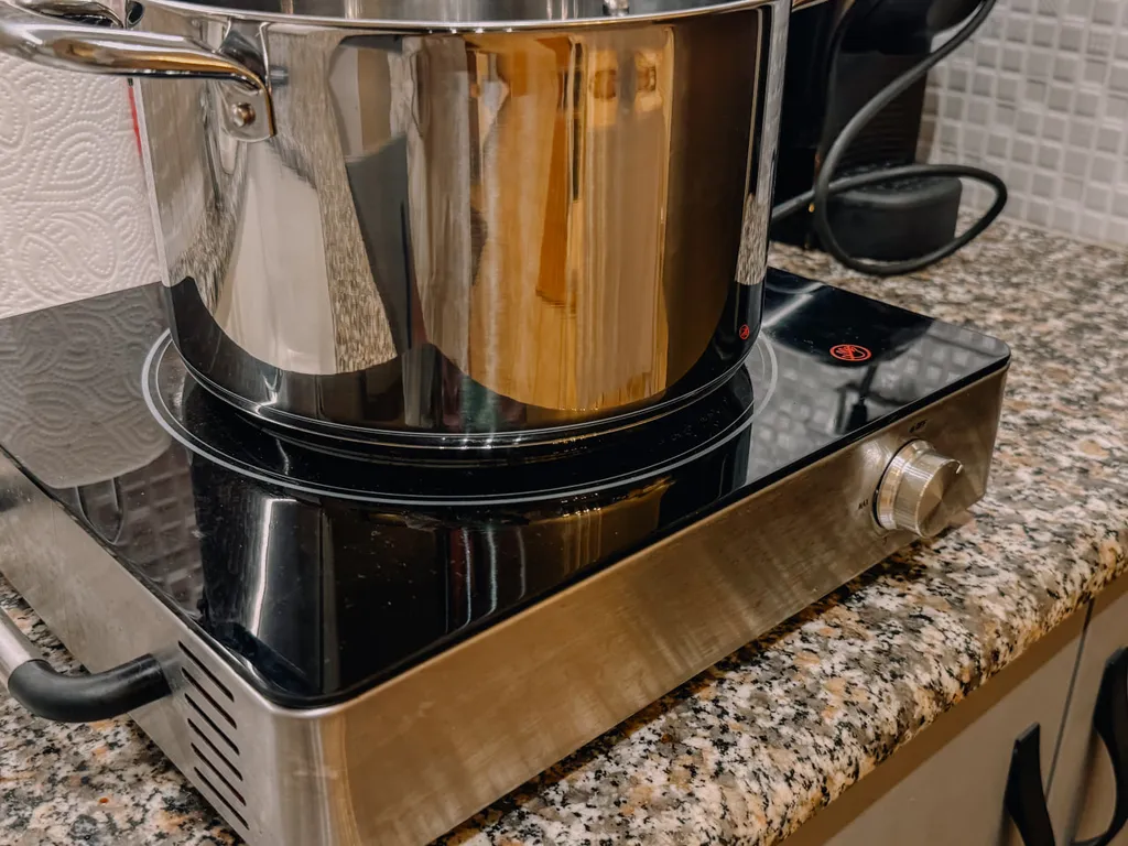 GW014 Студия с бассейном с видом на море (Gugel Waves Nahariya)