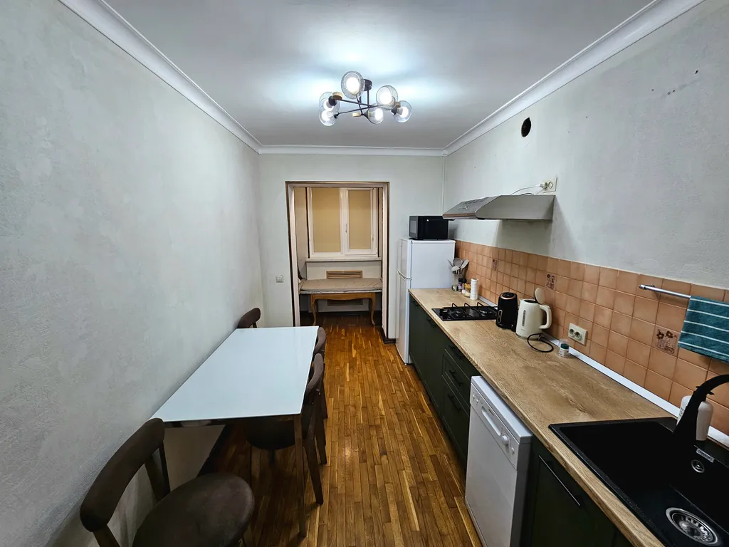 Комфортная двухкомнатная квартира в 5 минутах от парка