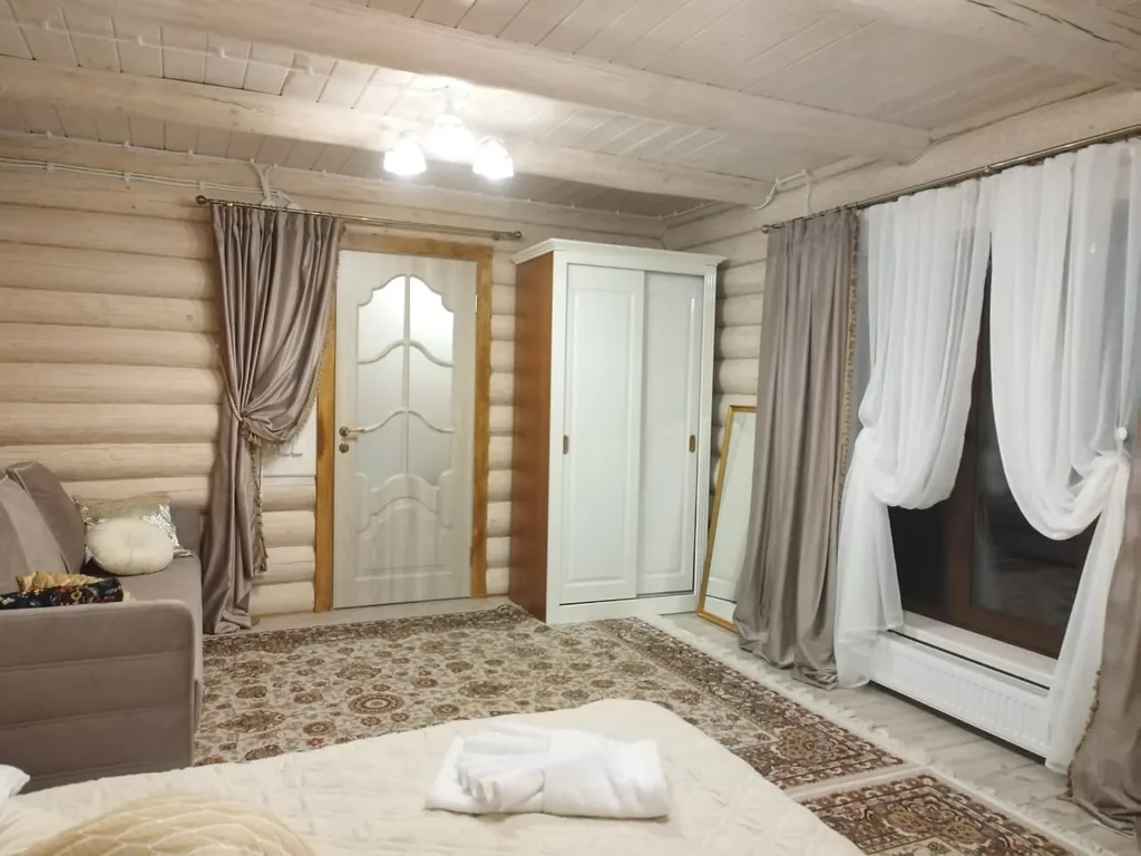 6-комнатный Дом