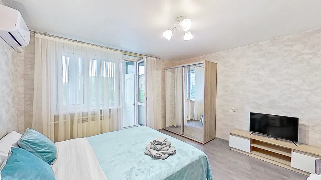 Уютная квартира напротив ТЦ Меганом