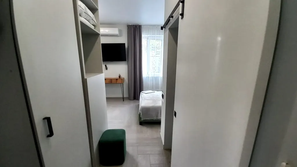 Квартира Квартира Студия с отдельным входом и террасой — Геленджик