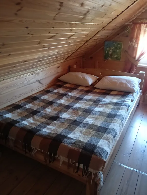 Домик на берегу Оки в сельской усадьбе Варежка