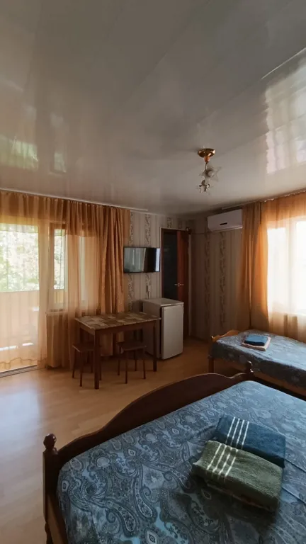 Комната с удобствами и балконом