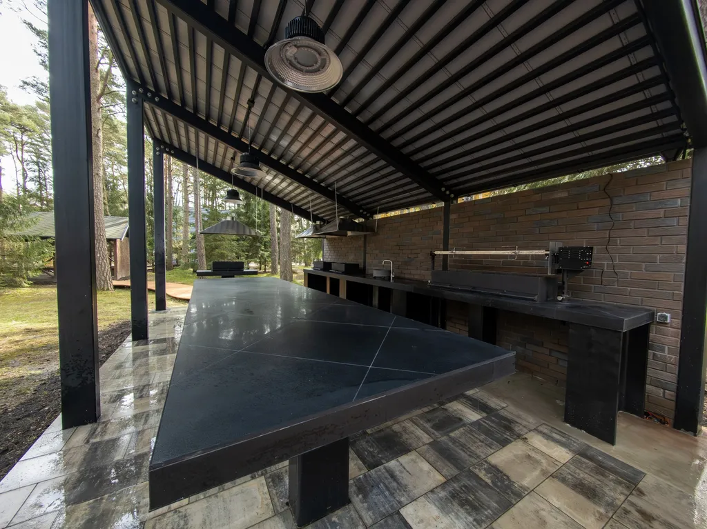 Двухуровневые апартаменты в центре Светлогорска