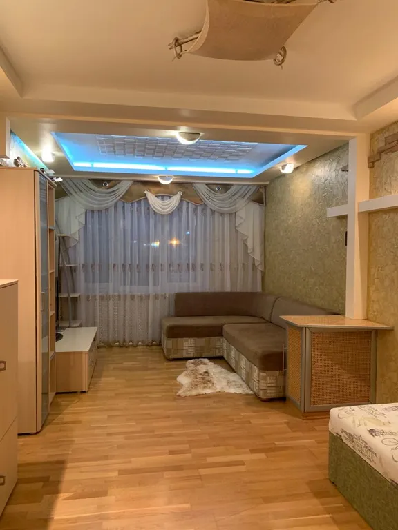 Уютная 1-комнатная квартира — аренда посуточно в Псков