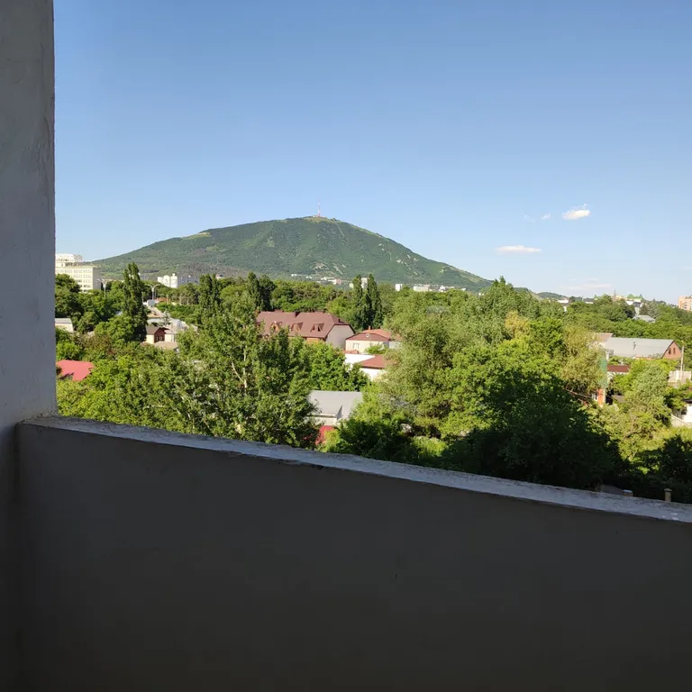 Панорамная новая квартира с видом на Машук