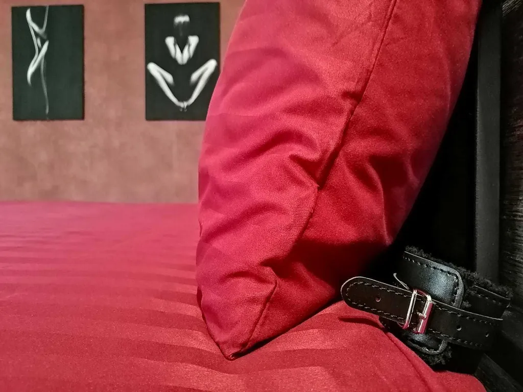 Красная комната Настроение