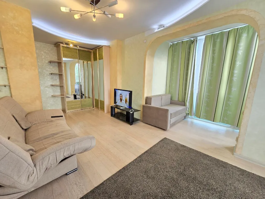 Квартира Просторная 2-х комнатная на пр-т Ленина Метро - Двигатель Революции — аренда посуточно в Нижний Новгород