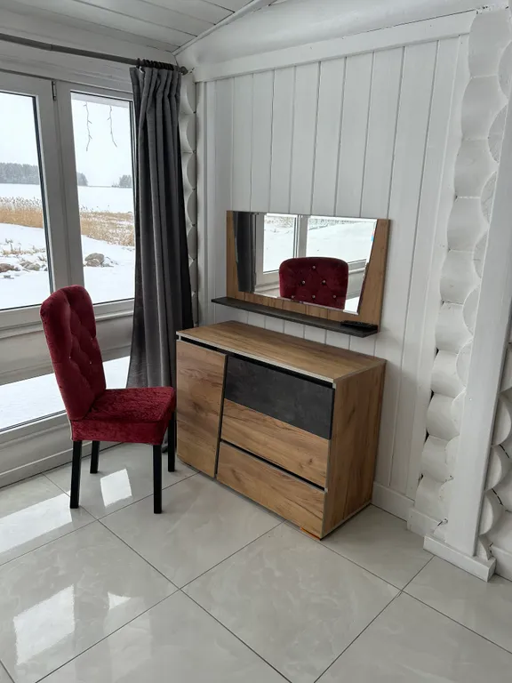 Дом на берегу Онежского озера