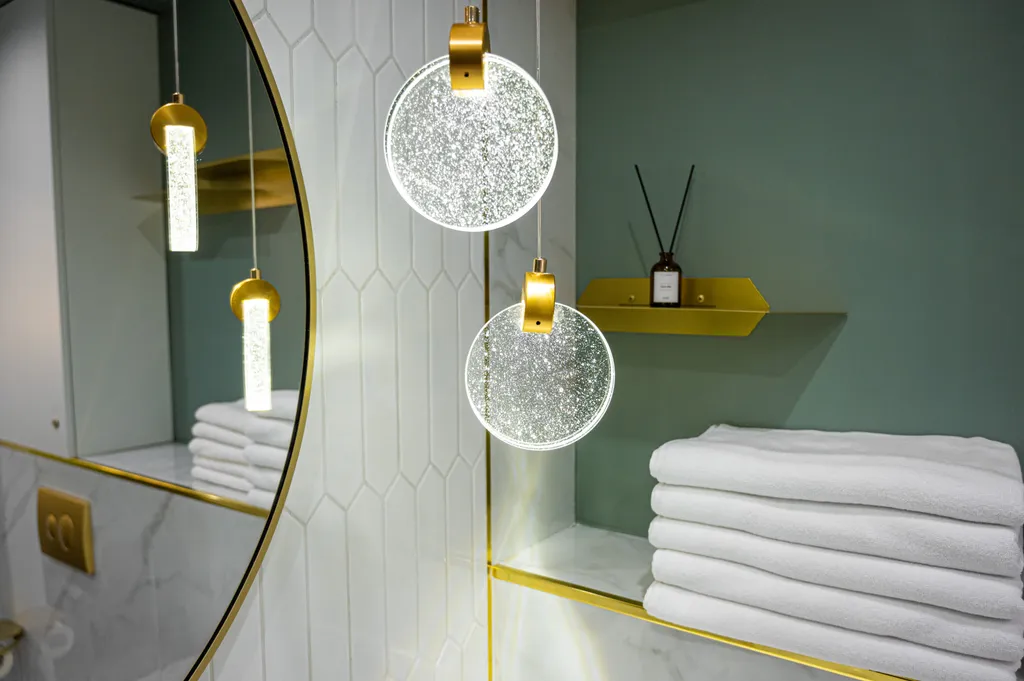 Трёхкомнатная квартира на набережной в центре Великого Новгорода