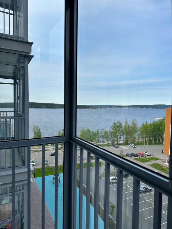 Квартира у озера