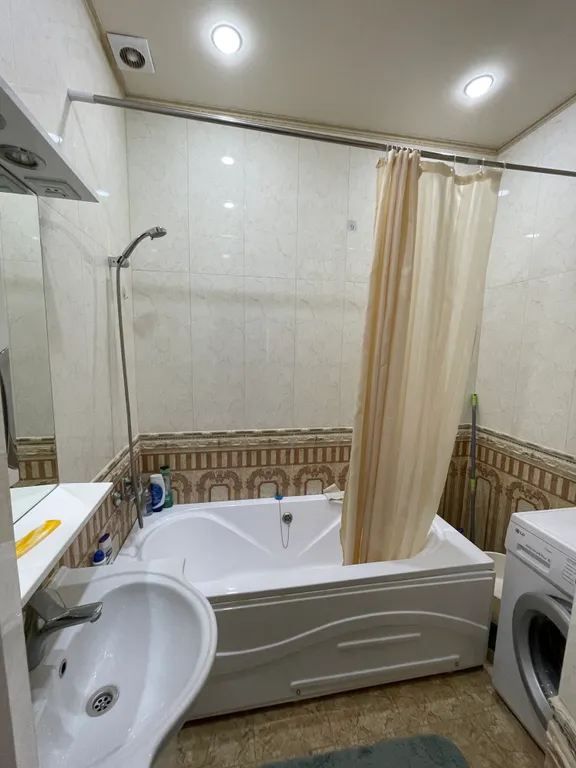 Уютная квартира в центре города с видом на море