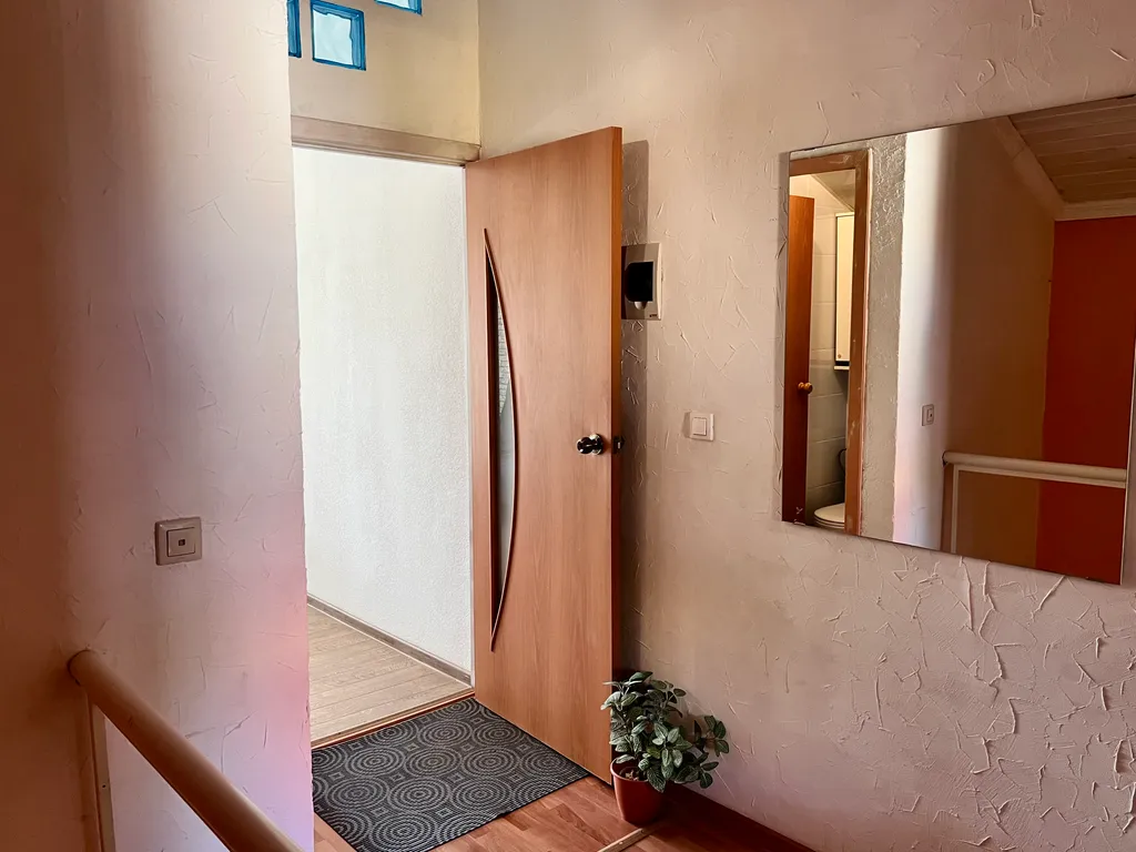 Эллинг у моря