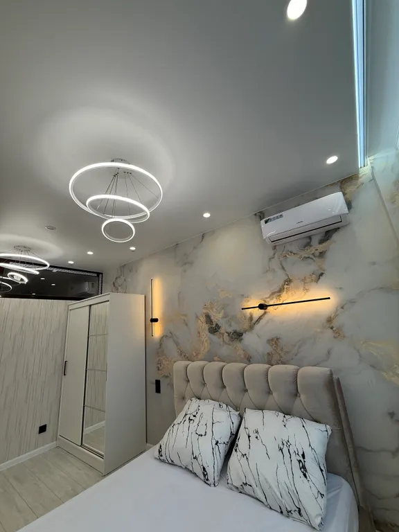 Евро 4-х комнатная люкс квартира