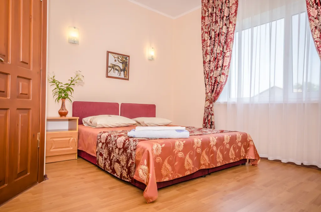 Двухместный стандарт с двуспальной кроватью