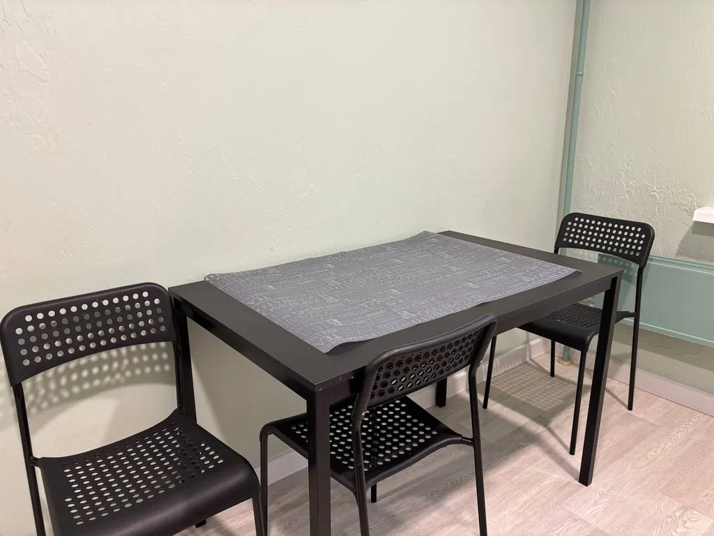 Уютная трешка в центре рядом с ДС Юбилейный