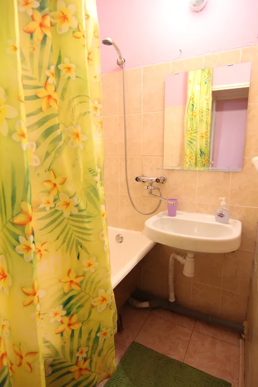 1-комнатная квартира полулюкс в спальном районе